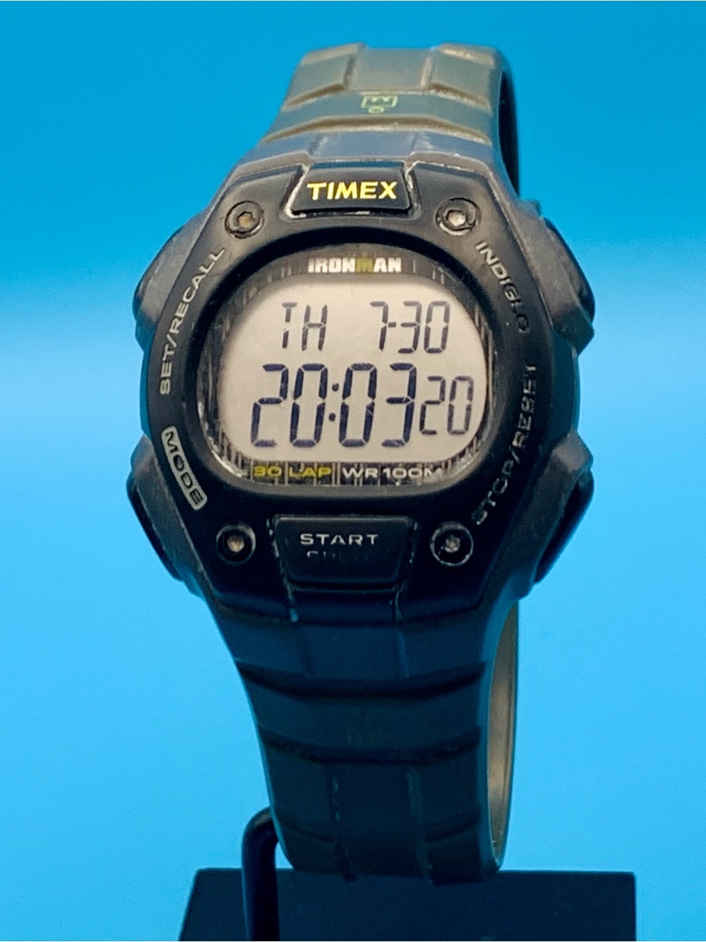 TIMEX IRONMAN CLASSIC 30 Lap Men’s 2020 Digital Wristwatch Chrono Indiglo Works